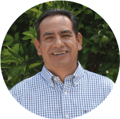 Vinicio Pasaca Fundador